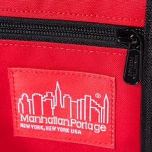 Load image into Gallery viewer, Manhattan Portage Downtown Urban Bag - Lexington Luggage
