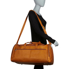 Load image into Gallery viewer, LeDonne Leather 22&quot; Voyager Duffel - hanging length
