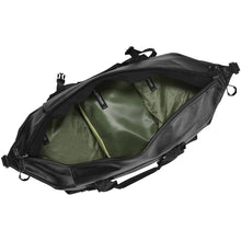 Load image into Gallery viewer, Eagle Creek Migrate Duffel Bag 40L - roomy interior
