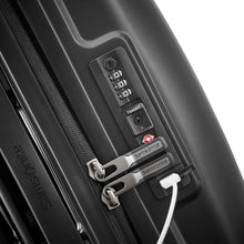 Load image into Gallery viewer, Samsonite Outline Pro 22x14x9 Carry On Spinner - tsa/usb port
