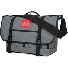 Load image into Gallery viewer, Manhattan Portage Downtown NY Messenger Bag (LG) - Lexington Luggage
