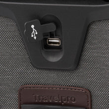 Load image into Gallery viewer, Travelpro Platinum Elite 2pc Spinner Set - usb charging port
