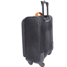 Load image into Gallery viewer, Bric&#39;s Mysafari 30&quot; Expandable Spinner - Lexington Luggage
