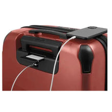 Load image into Gallery viewer, Victorinox Spectra 3.0 Frequent Flyer Plus Carry On - usb charging port
