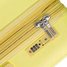Load image into Gallery viewer, Heys Pastel 26&quot; Expandable Spinner - TSA Locks
